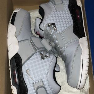 Nike Air max trainer Victor Cruz